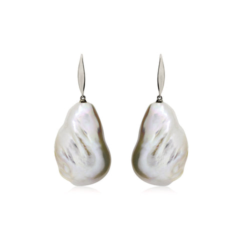 9ct White Gold Pearl Drop Earrings